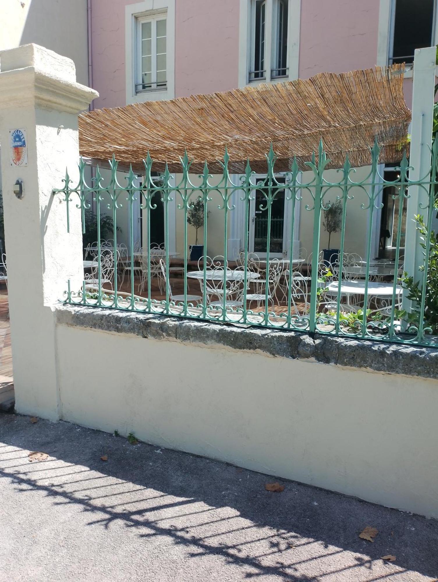 Bed and Breakfast Le Patio De Fabio Bollène Esterno foto